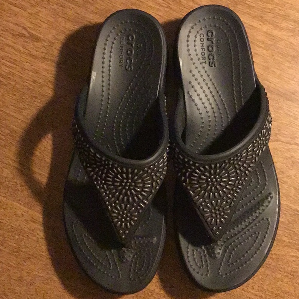 Crocs Monterey Diamante Womens Size 9 Black Thong Flip Flop Wedge Sandals 206343